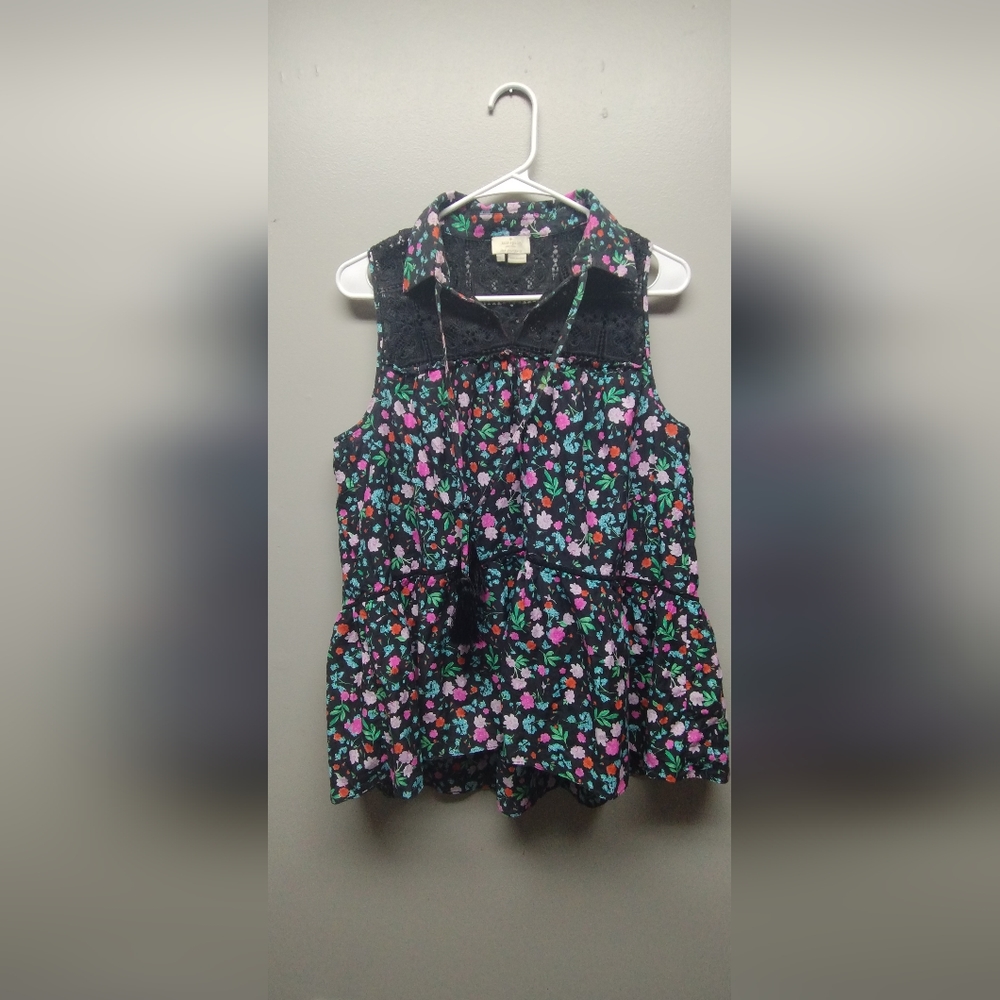 Kate Spade New York Greenhouse Lace Yoke Top Floral Print. Size: Large